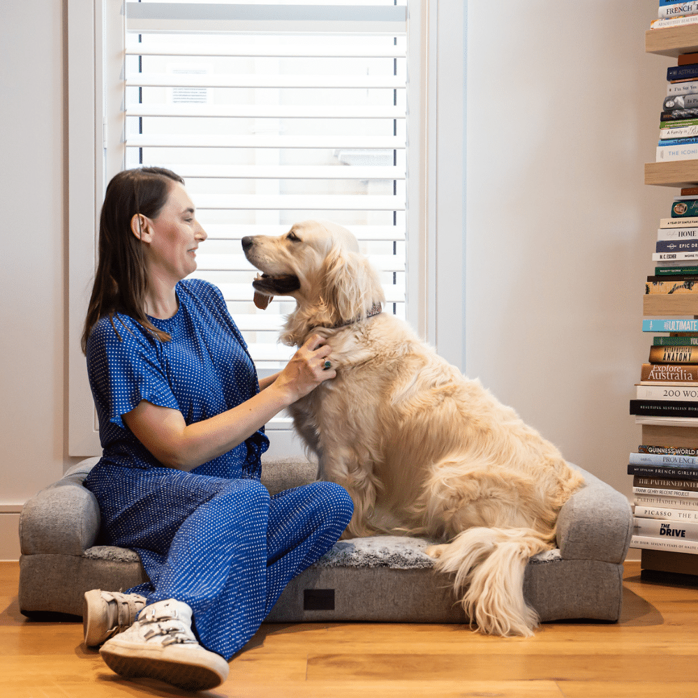 Superior Pet Goods Orthopaedic Pet Dog Sofa Artic Faux Fur