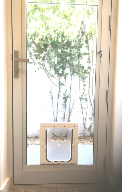 Aussie Pet Doors APD Small Rectangle Cat &amp; Dog Door For Glass, Screen and Timber Door Installation - White
