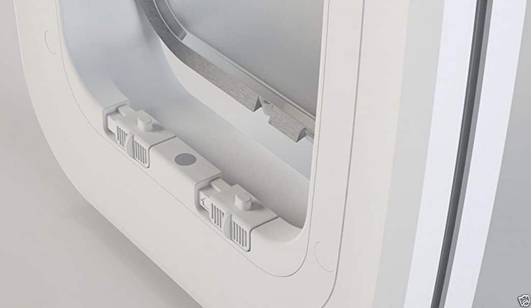Aussie Pet Doors APD Small Pet Door For Glass, Screen &amp; Timber Door Installation