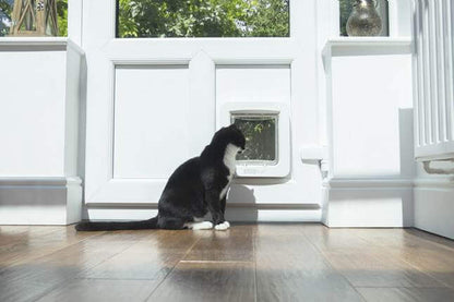 SureFlap Microchip Pet Door Connect + Hub SET -  App Controlled Microchip Technology